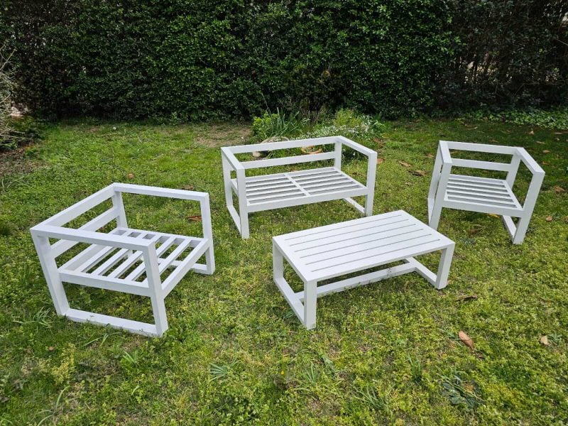 MUEBLES DE PERFIL DE ALUMINIO 5 mesa de perfil de aluminio blanca